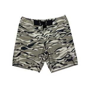 Under Armour Heat Gear Board Shorts Men's 37 Loose Tiger Camo